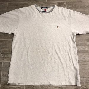 Tommy Hilfiger T shirt